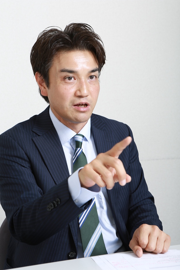 村野隆一